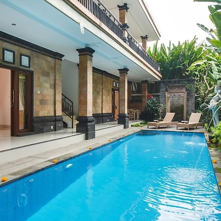 Umah San Hotel Ubud Exterior foto
